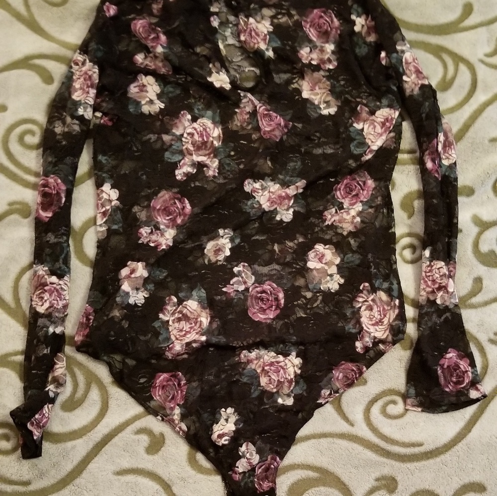 Snap crotch bodysuit